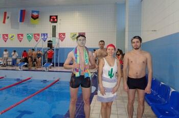 Заплывы в Лазурном